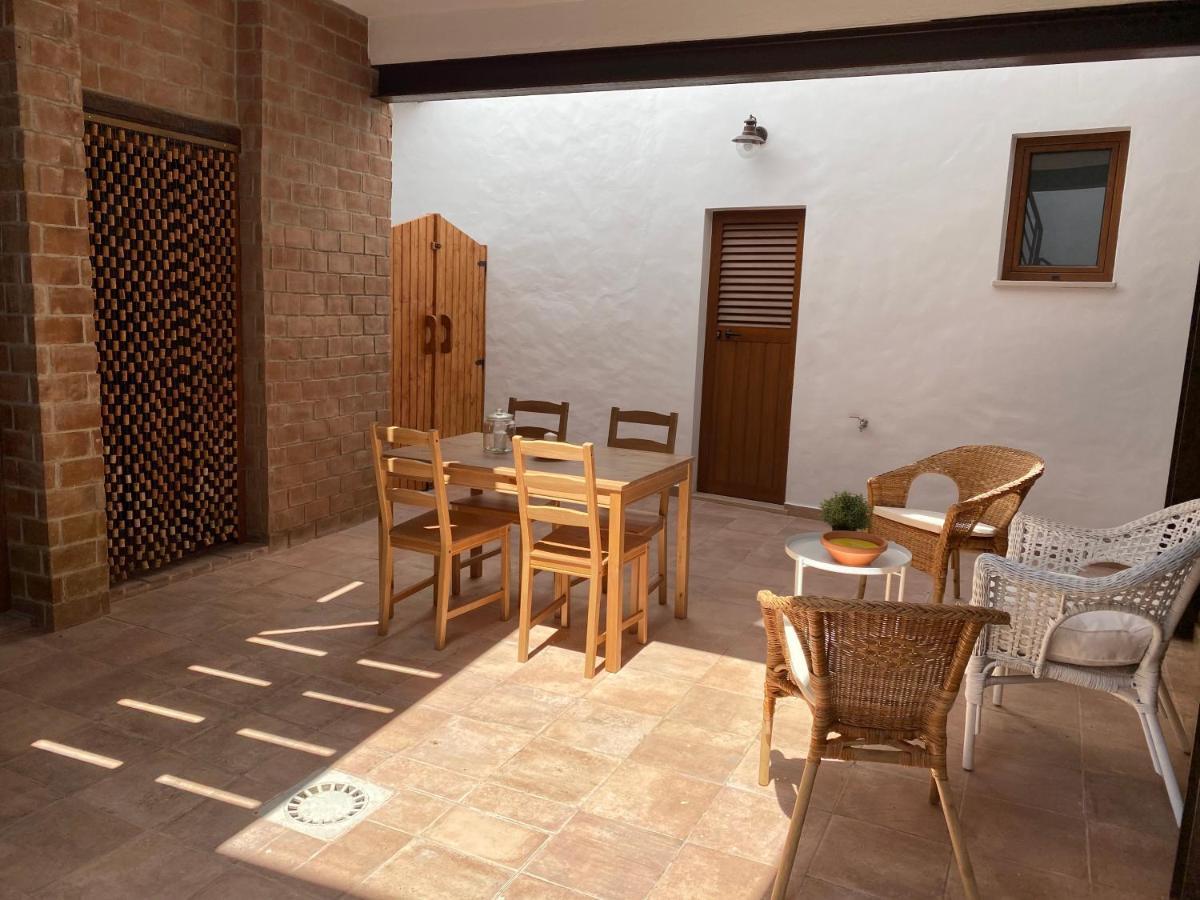 Casa da Igrejja Bed & Breakfast Almodovar Bagian luar foto