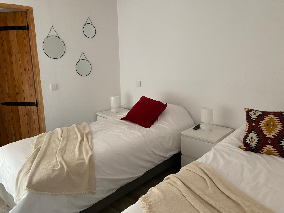 Casa da Igrejja Bed & Breakfast Almodovar Bagian luar foto